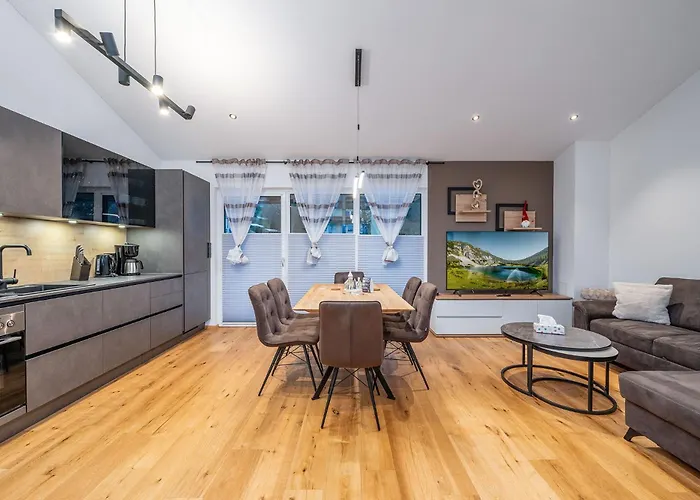 Gardenalpin & Panoramaalpin - By Mynests Assach